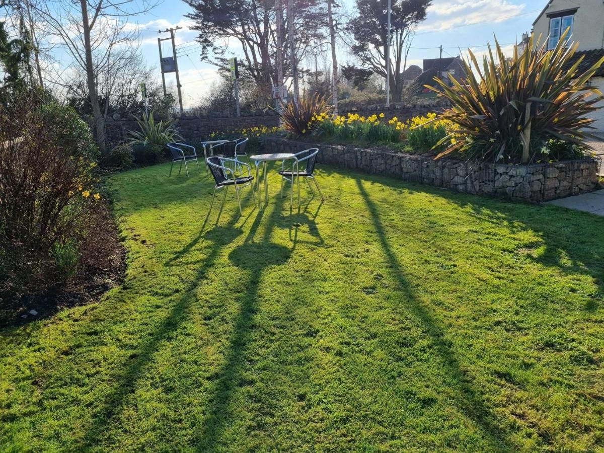 Old Manor House Bed & Breakfast Axbridge Bagian luar foto
