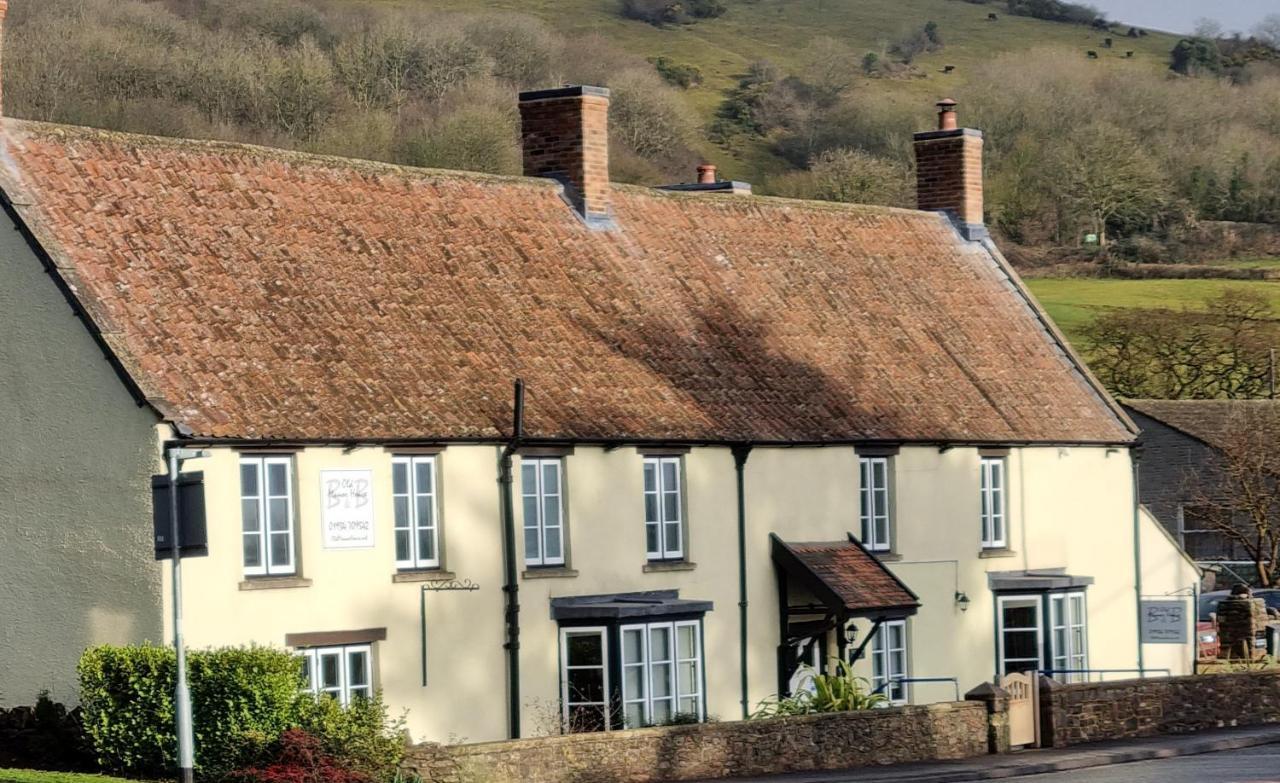 Old Manor House Bed & Breakfast Axbridge Bagian luar foto
