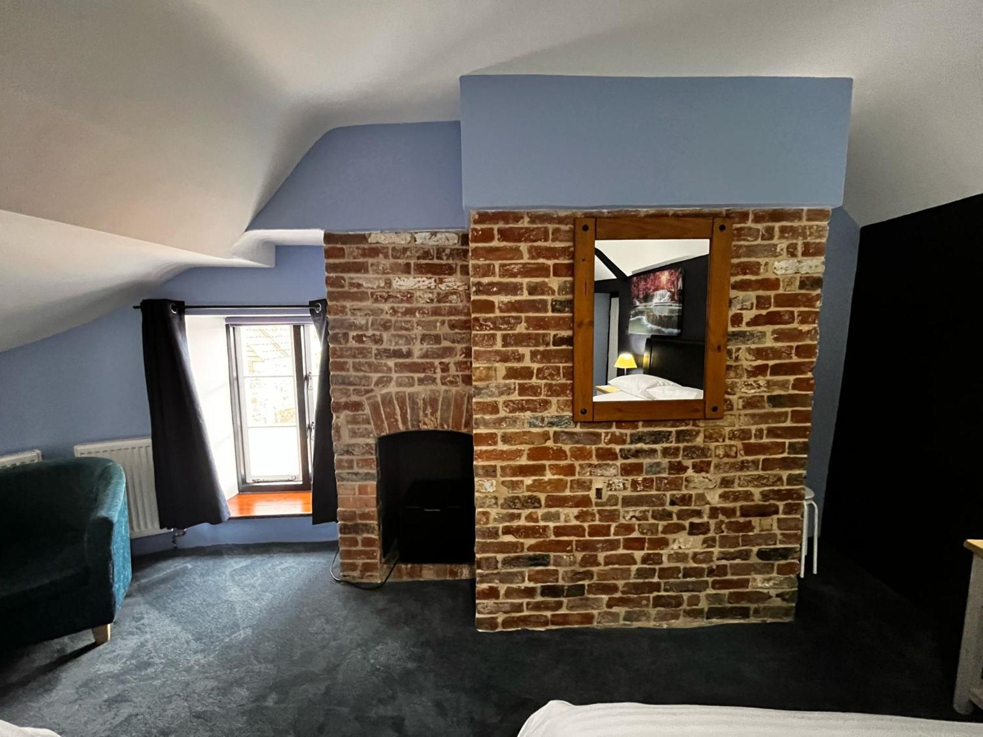 Old Manor House Bed & Breakfast Axbridge Bagian luar foto