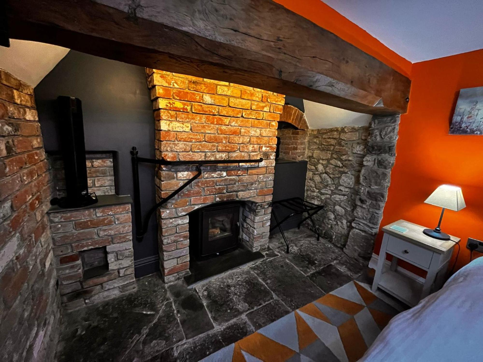 Old Manor House Bed & Breakfast Axbridge Bagian luar foto