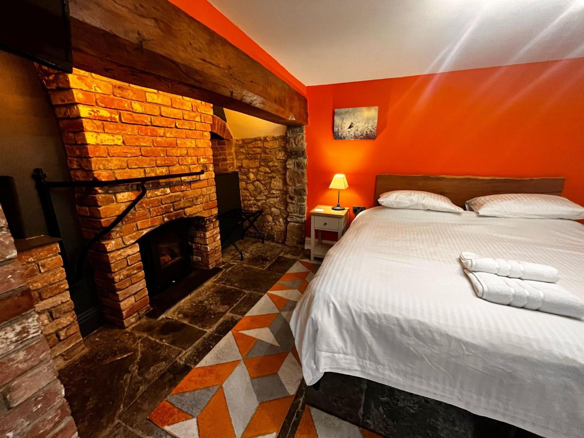 Old Manor House Bed & Breakfast Axbridge Bagian luar foto