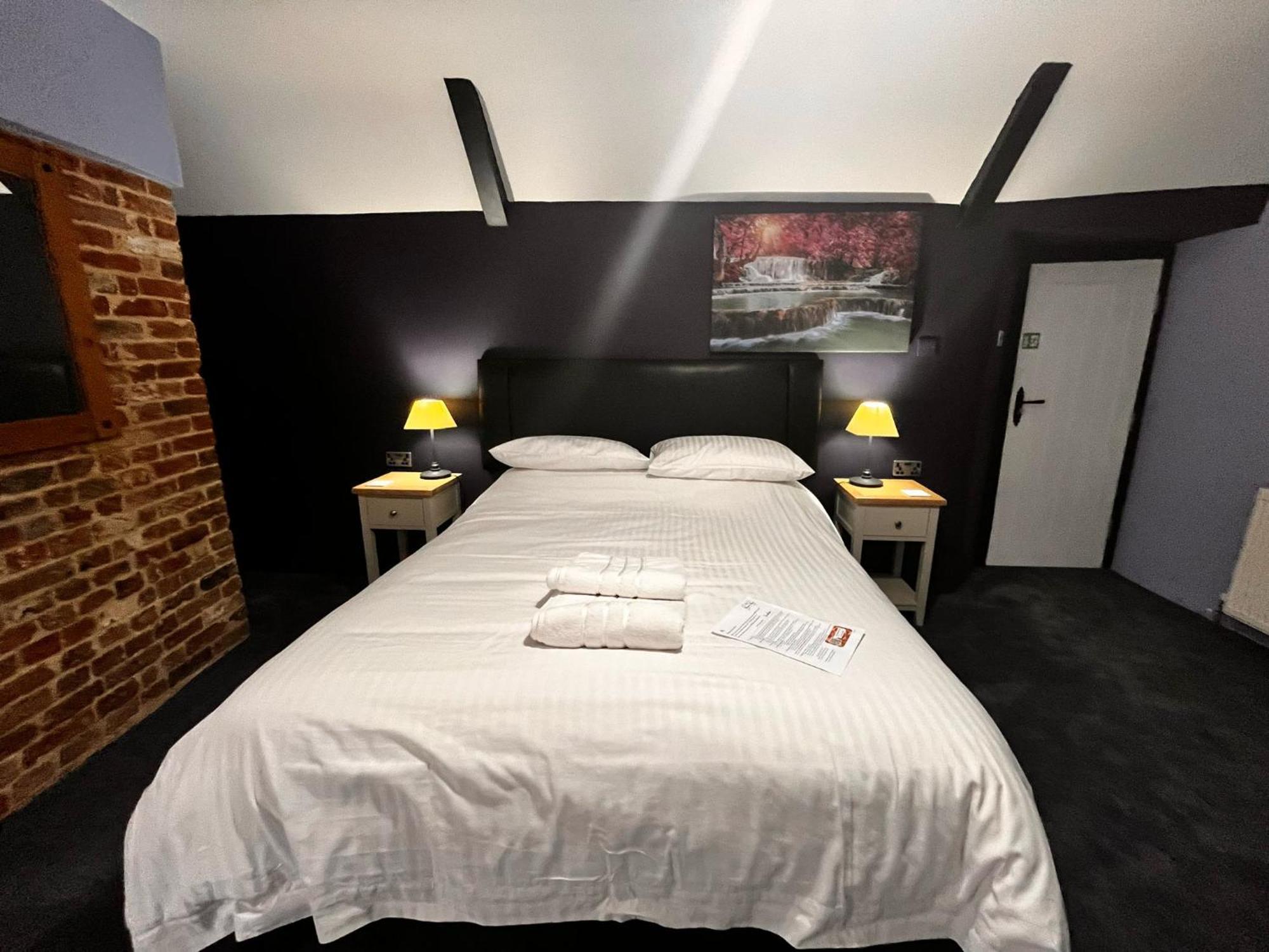 Old Manor House Bed & Breakfast Axbridge Bagian luar foto