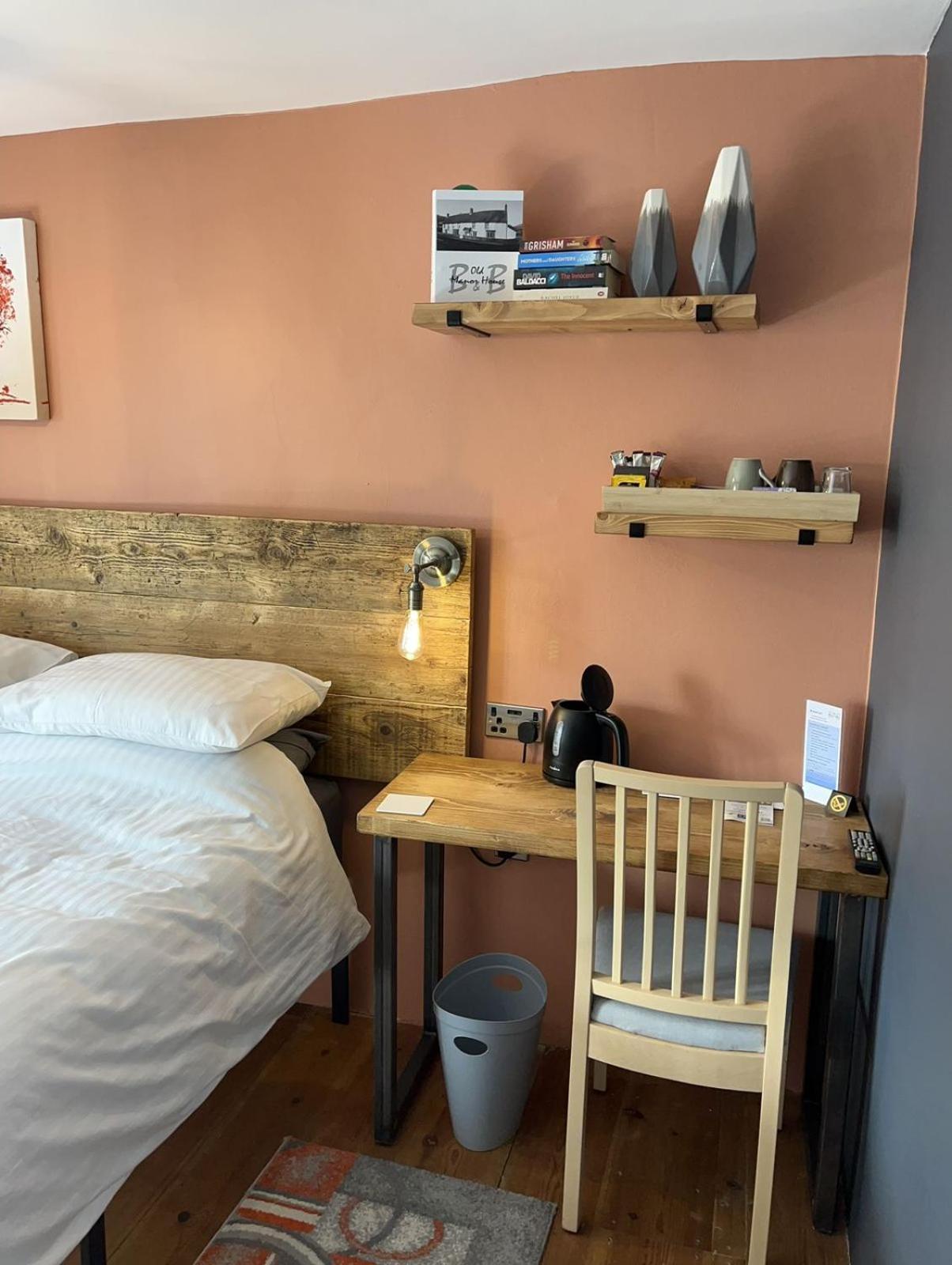 Old Manor House Bed & Breakfast Axbridge Bagian luar foto