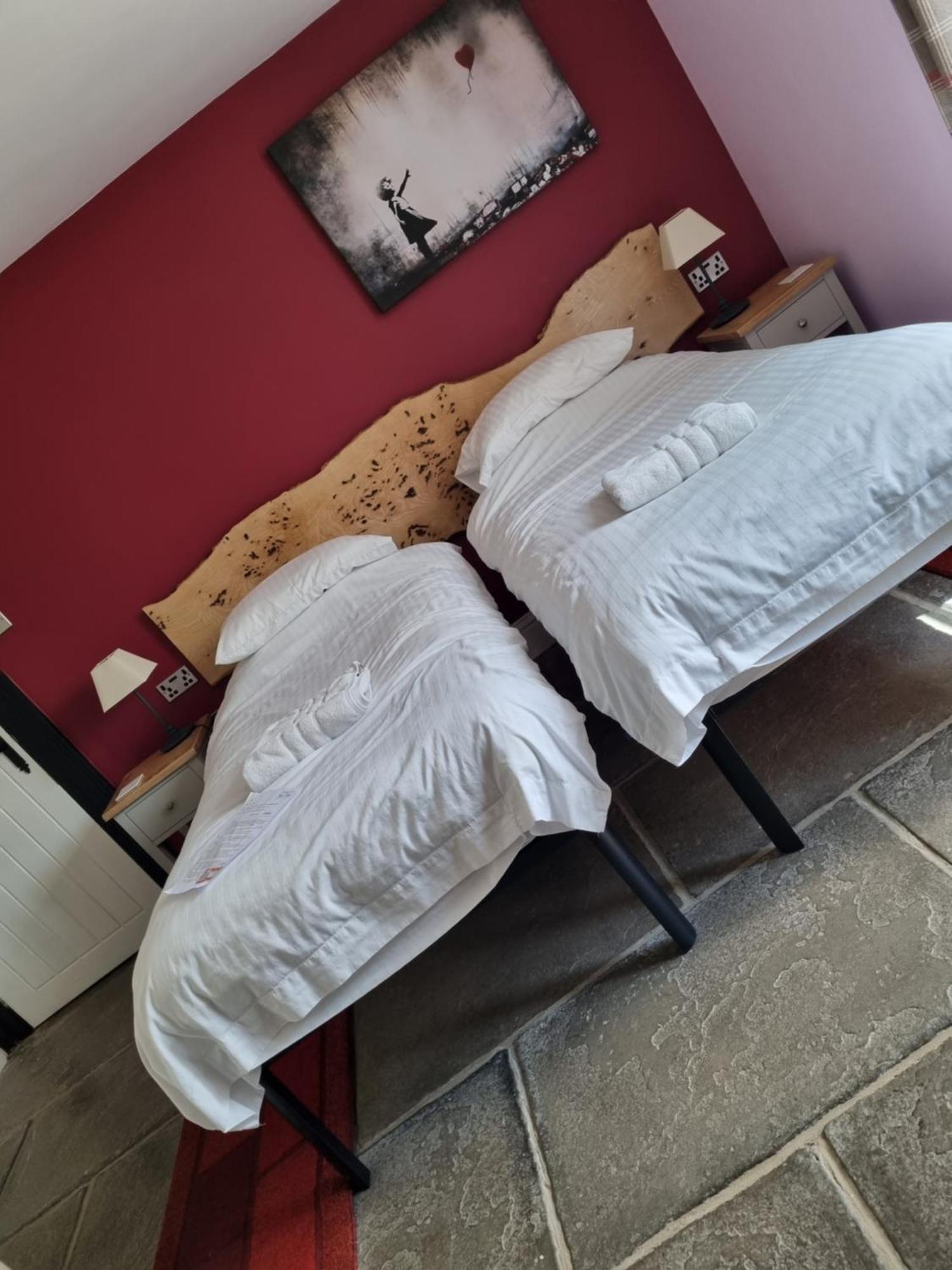 Old Manor House Bed & Breakfast Axbridge Bagian luar foto